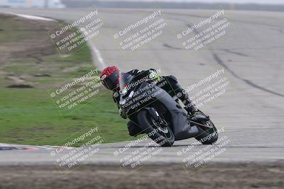 media/Nov-29-2025-TrackDaz (Sat) [[10ae2d9bce]]/A Group/Session 3 (Outside Grapevine)/